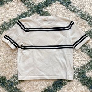 Brandy Melville Cropped Sweater T-Shirt